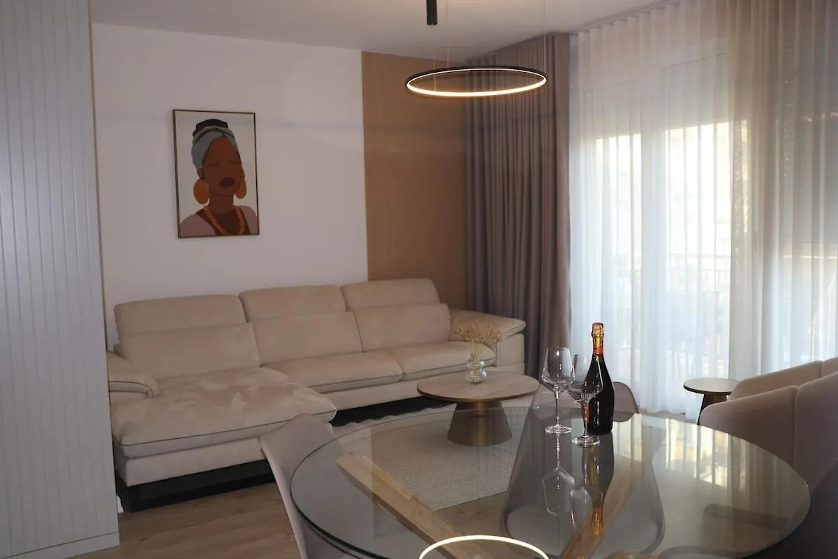 Central Retreat Chic In The Heart Of Tirana 0*,  Albania